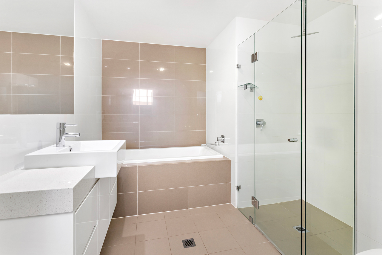 2/56 Gipps Street, Kiama, NSW 2533 - Image 4