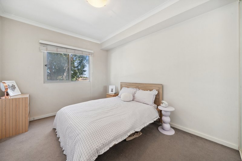 Photo - 25/6 Ibera Way, Success WA 6164 - Image 6