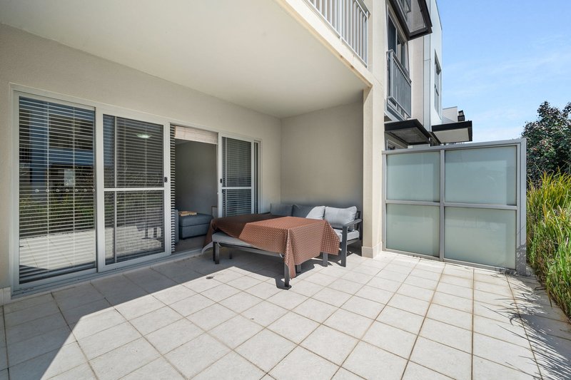 Photo - 25/6 Ibera Way, Success WA 6164 - Image 16