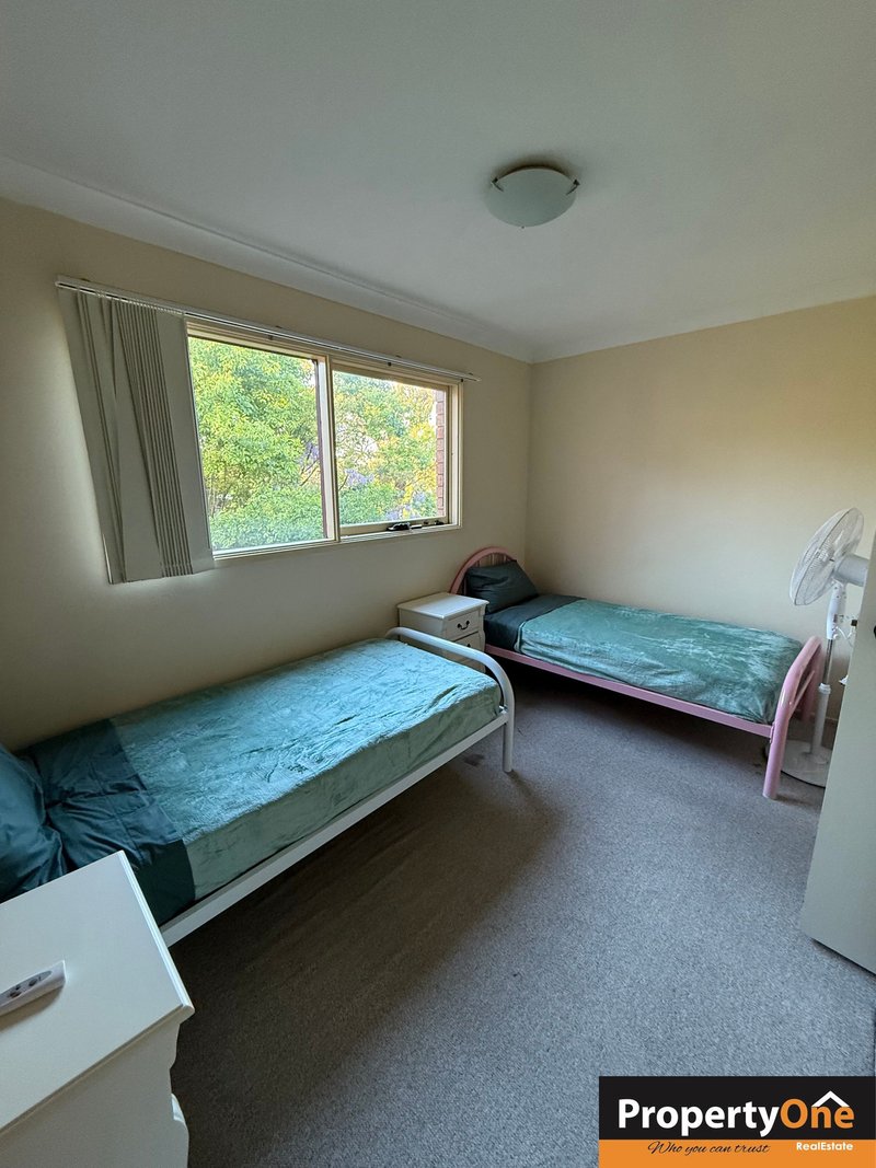 Photo - 2/56 Ingleburn Road, Ingleburn NSW 2565 - Image 4