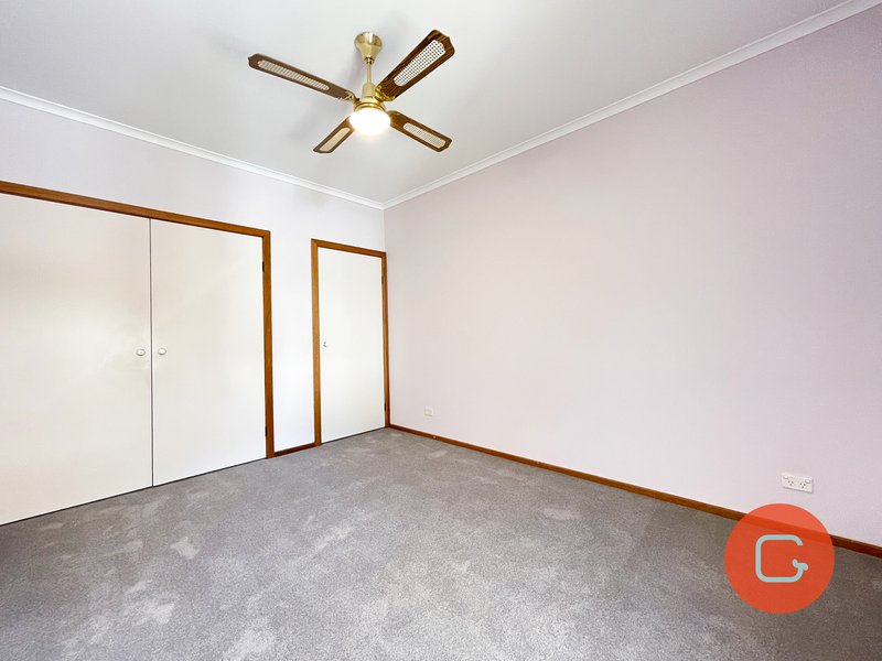 Photo - 2/56 Macrina Street, Oakleigh East VIC 3166 - Image 9