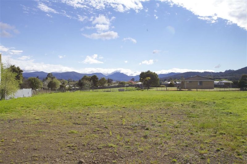 Photo - 2/56 Main Street, Huonville TAS 7109 - Image 3