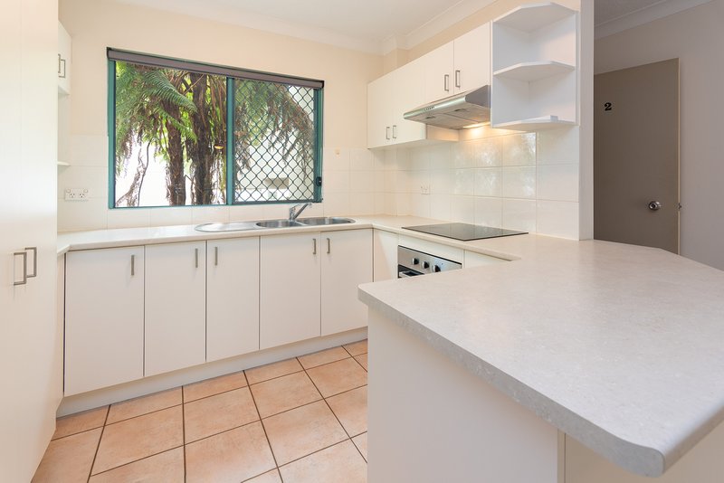 Photo - 2/56 Noble Street, Clayfield QLD 4011 - Image 5