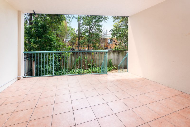 Photo - 2/56 Noble Street, Clayfield QLD 4011 - Image 11