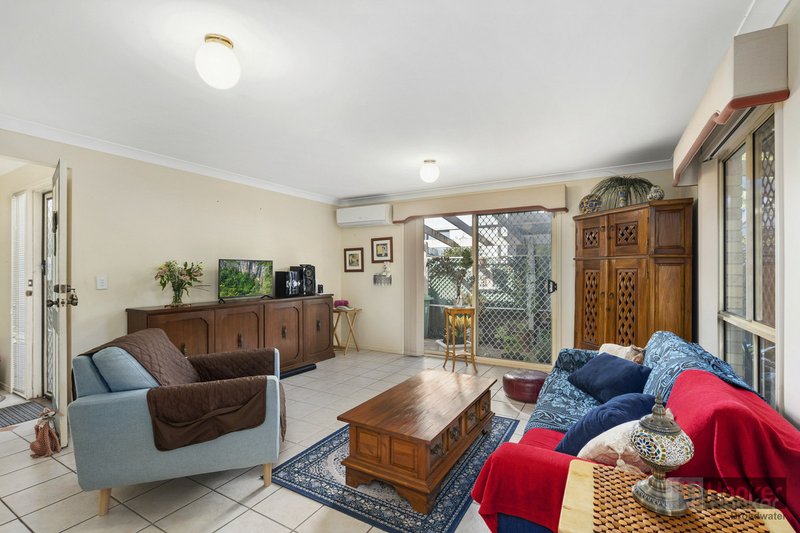 Photo - 2/56 Parr Street, Biggera Waters QLD 4216 - Image 4