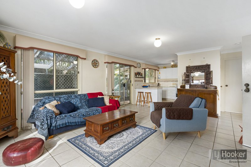 Photo - 2/56 Parr Street, Biggera Waters QLD 4216 - Image 5