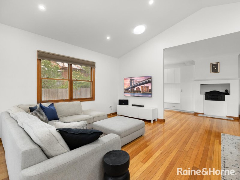Photo - 256 Piper Street, Bathurst NSW 2795 - Image 7