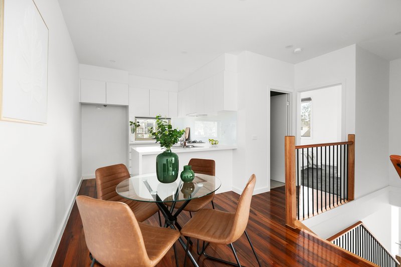 Photo - 256 Reynard Street, Coburg VIC 3058 - Image 7