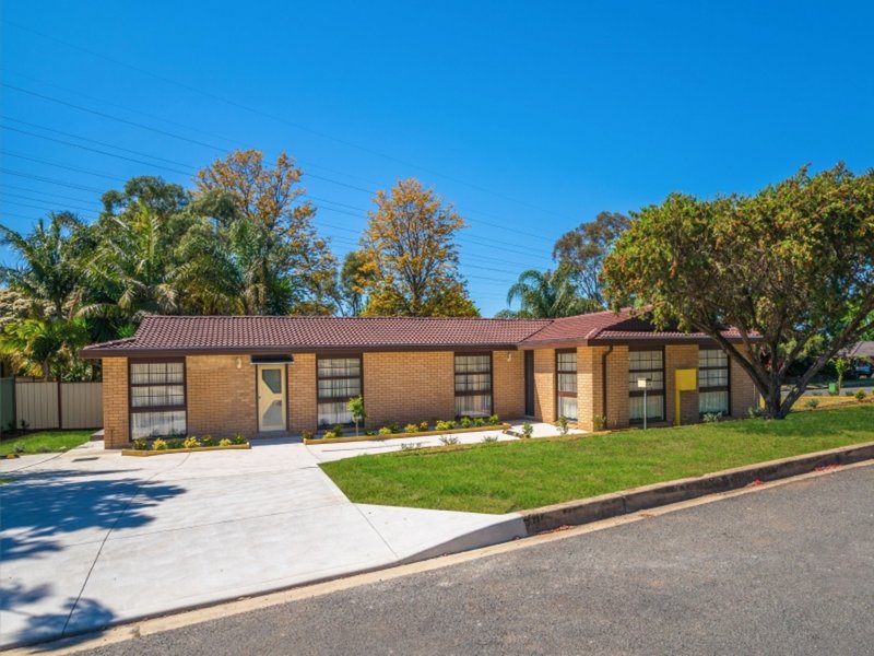 2/56 Thirroul Rd , Kanahooka NSW 2530