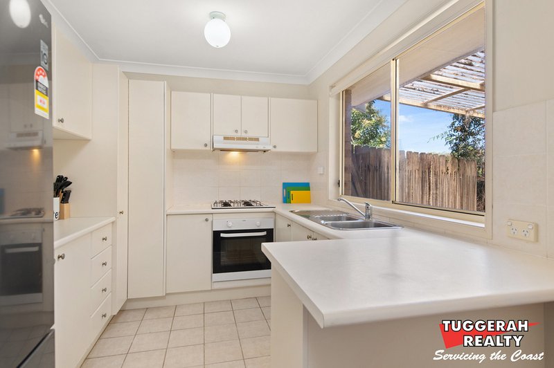 Photo - 2/56 Tonkiss Street, Tuggerah NSW 2259 - Image 6