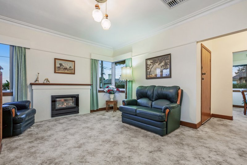 Photo - 256 Tyler Street, Preston VIC 3072 - Image 2