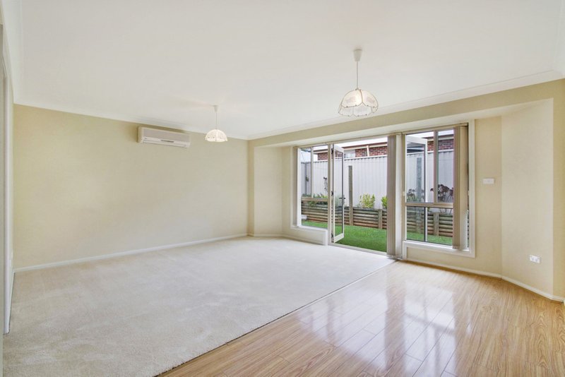 Photo - 2/56 Windsor Street, Richmond NSW 2753 - Image 3