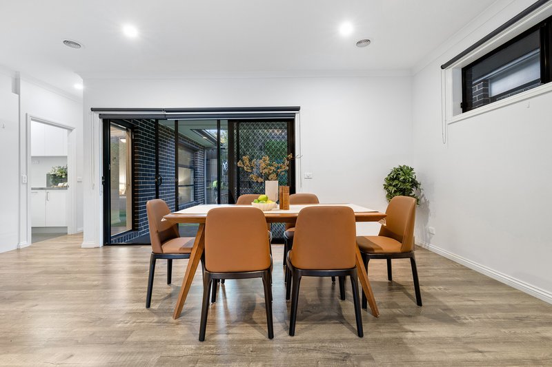 Photo - 2/56 Woodvale Road, Boronia VIC 3155 - Image 3