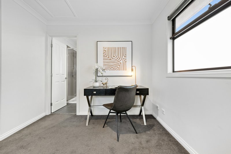 Photo - 2/56 Woodvale Road, Boronia VIC 3155 - Image 11