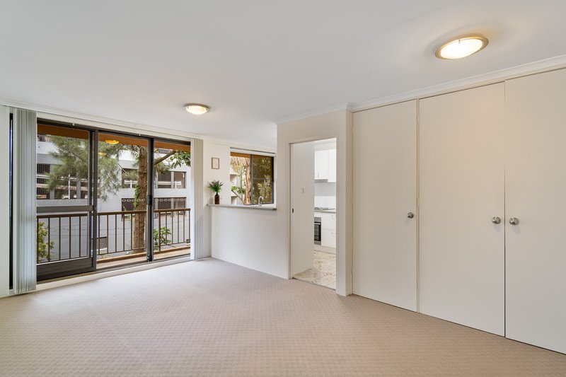 Photo - 25/61-89 Buckingham Street, Surry Hills NSW 2010 - Image 3