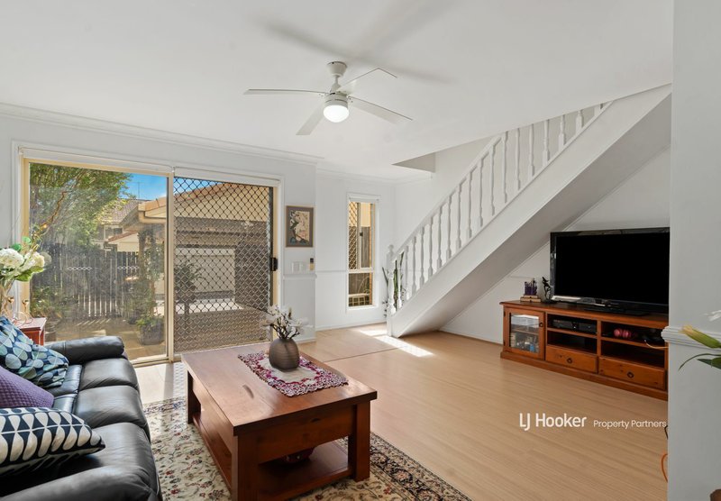 Photo - 25/62 Victor Street, Runcorn QLD 4113 - Image 4