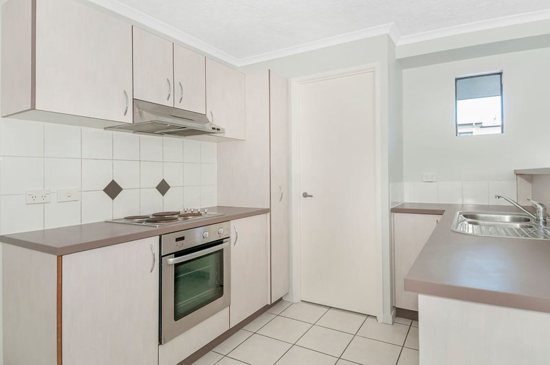 Photo - 25/66 University Drive, Meadowbrook QLD 4131 - Image 3