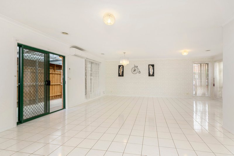 Photo - 25/68-92 Mckimmies Road, Lalor VIC 3075 - Image 3