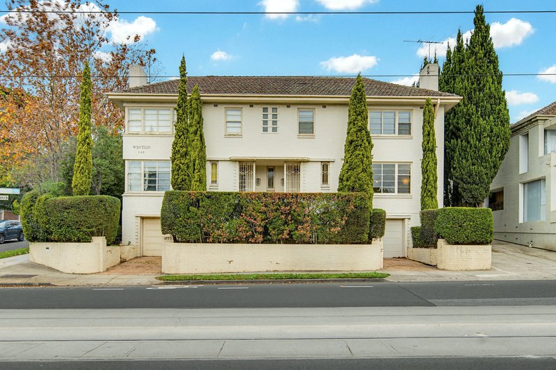 Photo - 2/568 Toorak Road, Toorak VIC 3142 - Image 1