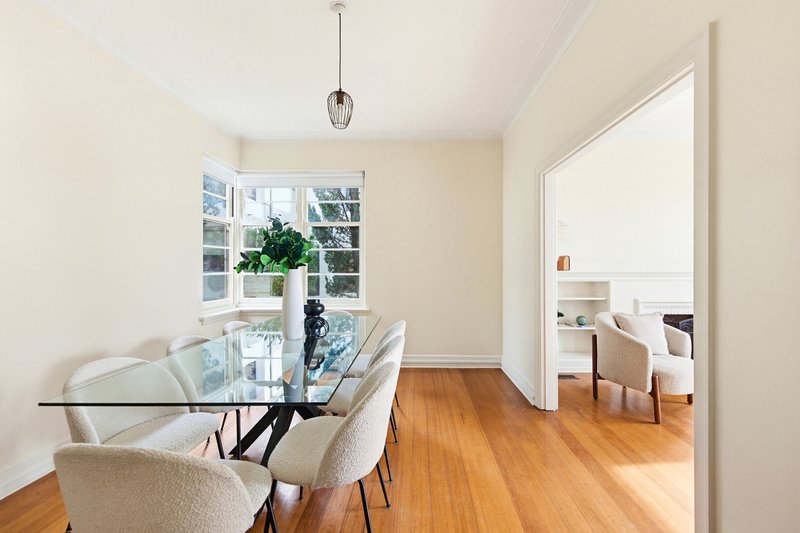 Photo - 2/568 Toorak Road, Toorak VIC 3142 - Image 6