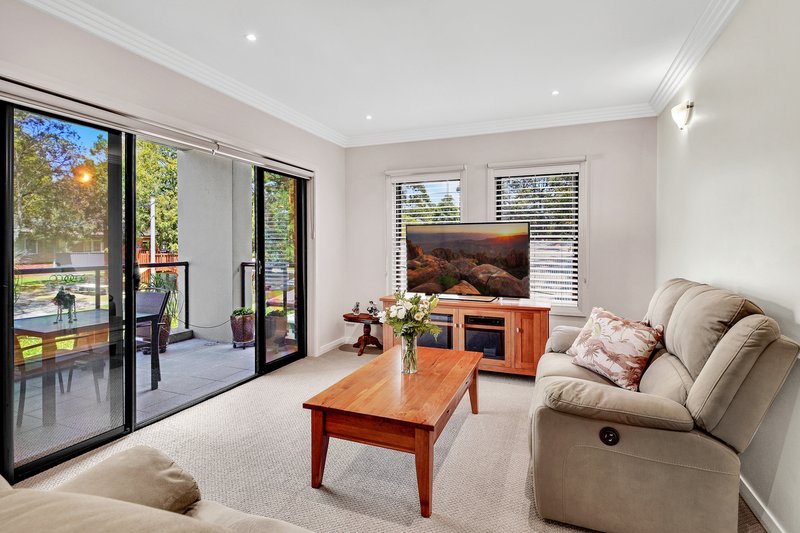 Photo - 25/691-695 Warringah Road, Forestville NSW 2087 - Image 2