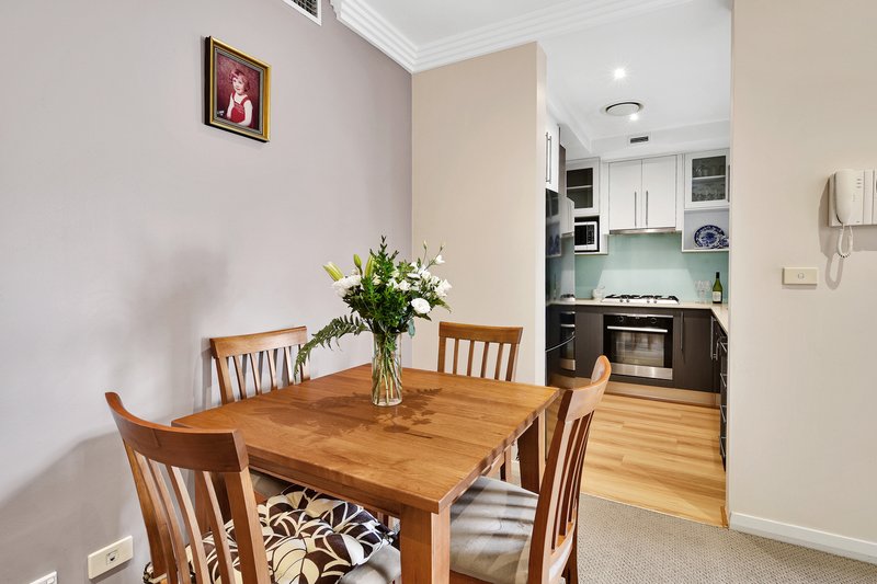 Photo - 25/691-695 Warringah Road, Forestville NSW 2087 - Image 5