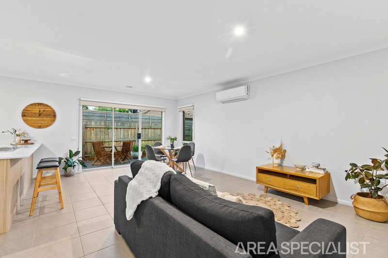 Photo - 2/57 Austral Crescent, Baxter VIC 3911 - Image 3