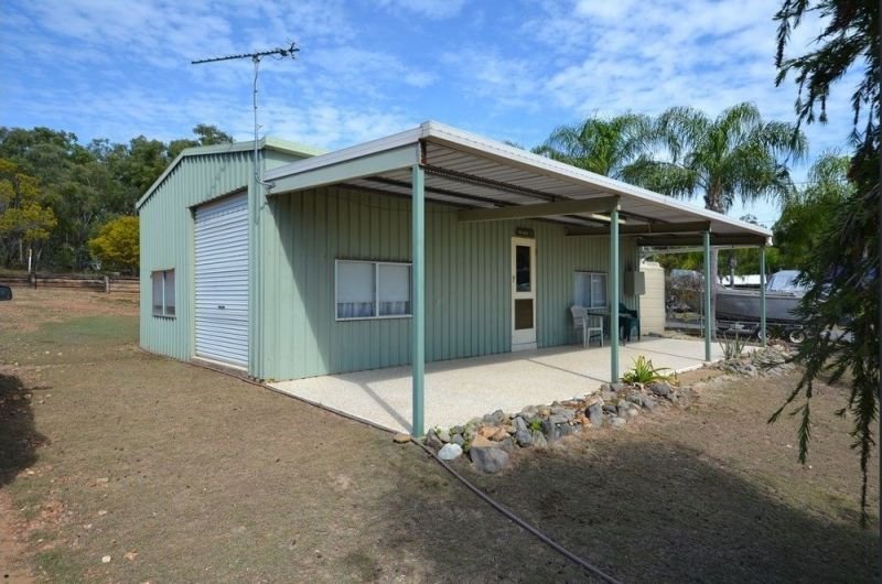 257 Banksia Rd , Stanage QLD 4702