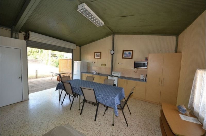 Photo - 257 Banksia Rd , Stanage QLD 4702 - Image 8