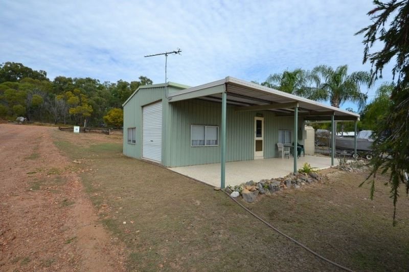 Photo - 257 Banksia Rd , Stanage QLD 4702 - Image 14