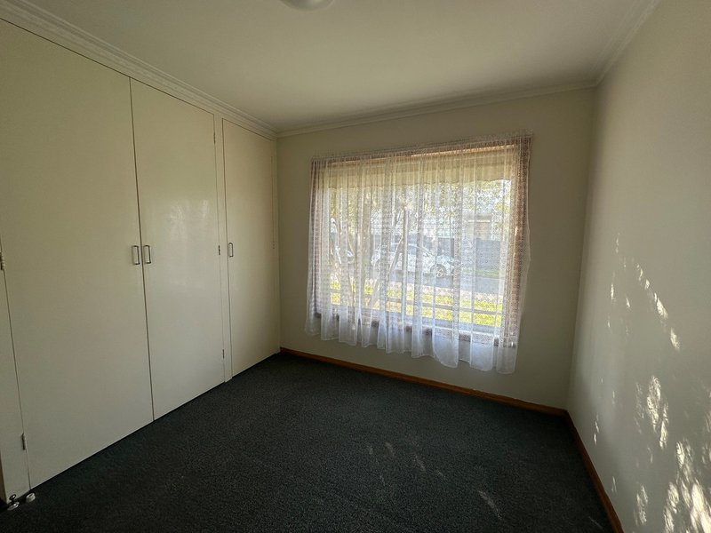 Photo - 2/57 Bond Street, Newtown VIC 3220 - Image 5