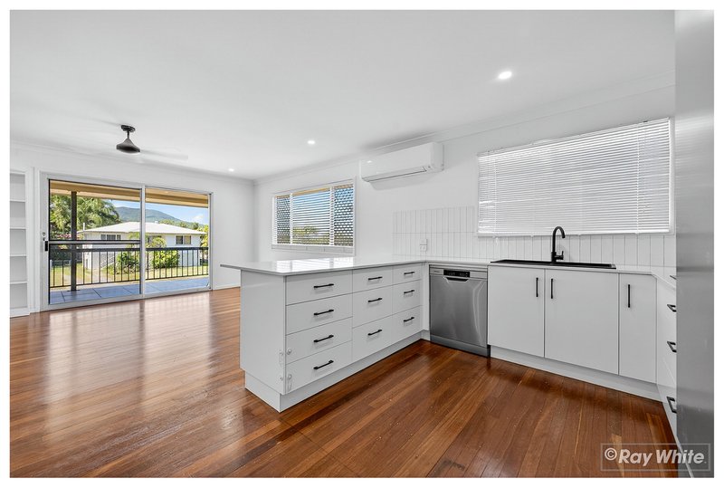 Photo - 257 Diplock Street, Berserker QLD 4701 - Image 2