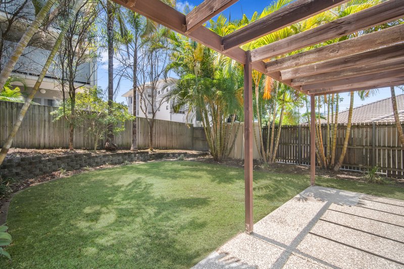 Photo - 2/57 Falconer Street, Southport QLD 4215 - Image 2