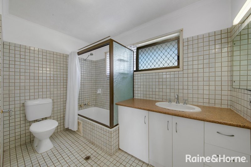 Photo - 25/7 Kent Street, West Gladstone QLD 4680 - Image 7