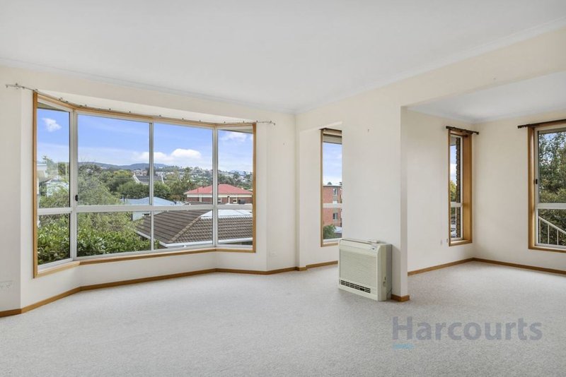 Photo - 2/57 Pedder Street, New Town TAS 7008 - Image 2