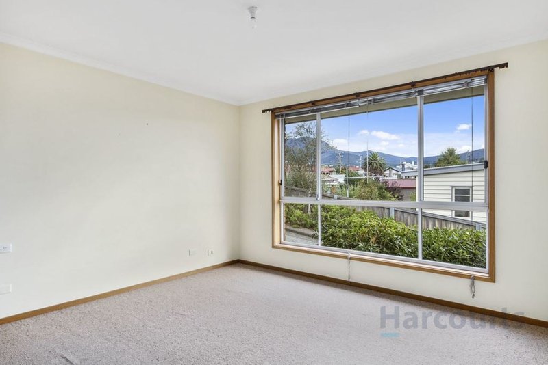 Photo - 2/57 Pedder Street, New Town TAS 7008 - Image 6