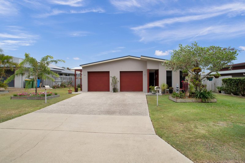 Photo - 2/57 Phoenix Crescent, Rural View QLD 4740 - Image 2