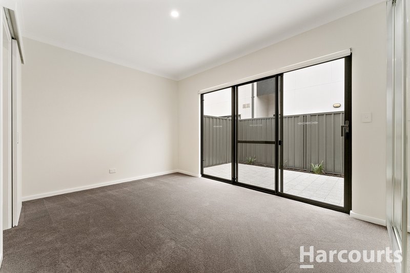 Photo - 2/57 Randell Street, Mandurah WA 6210 - Image 10