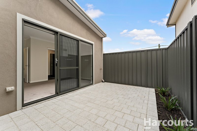 Photo - 2/57 Randell Street, Mandurah WA 6210 - Image 15