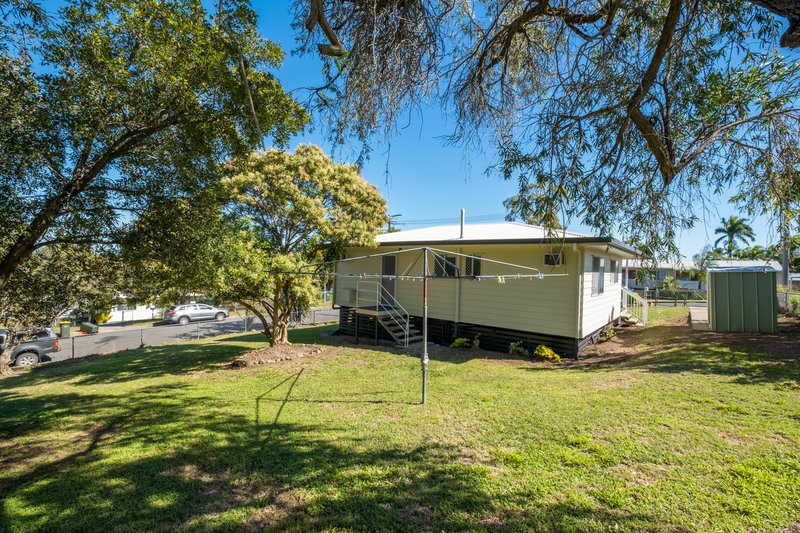 Photo - 257 Roselt Street, Koongal QLD 4701 - Image 8