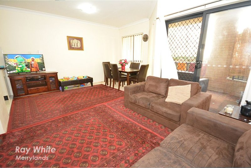 Photo - 2/57 Stapleton Street, Pendle Hill NSW 2145 - Image 3