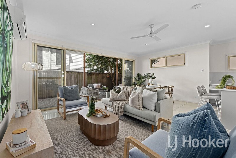 Photo - 2/57 Vallely Street, Annerley QLD 4103 - Image 2