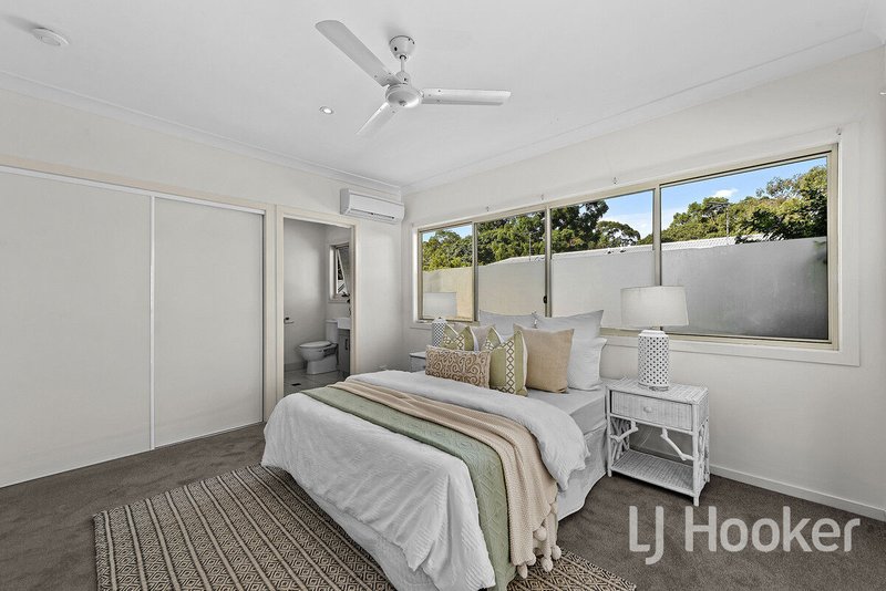 Photo - 2/57 Vallely Street, Annerley QLD 4103 - Image 11