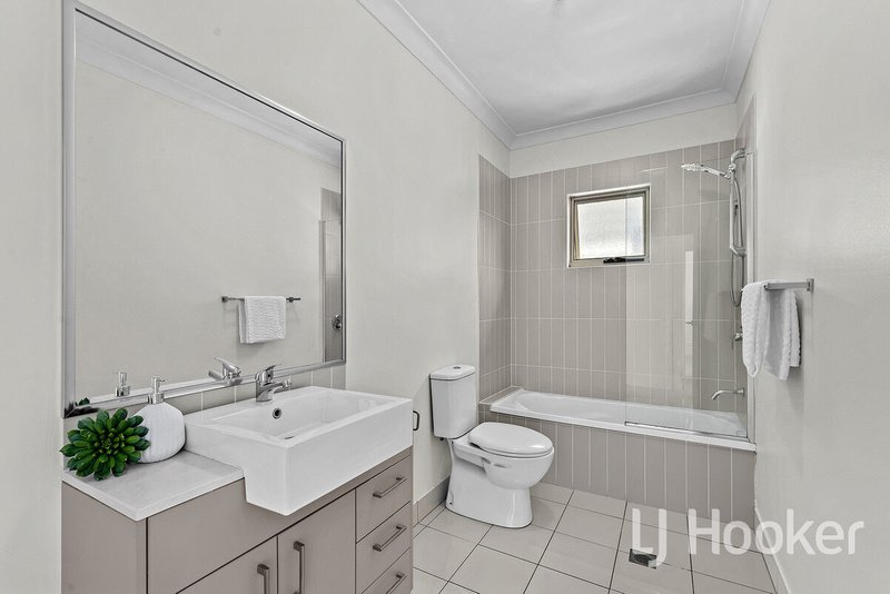 Photo - 2/57 Vallely Street, Annerley QLD 4103 - Image 16