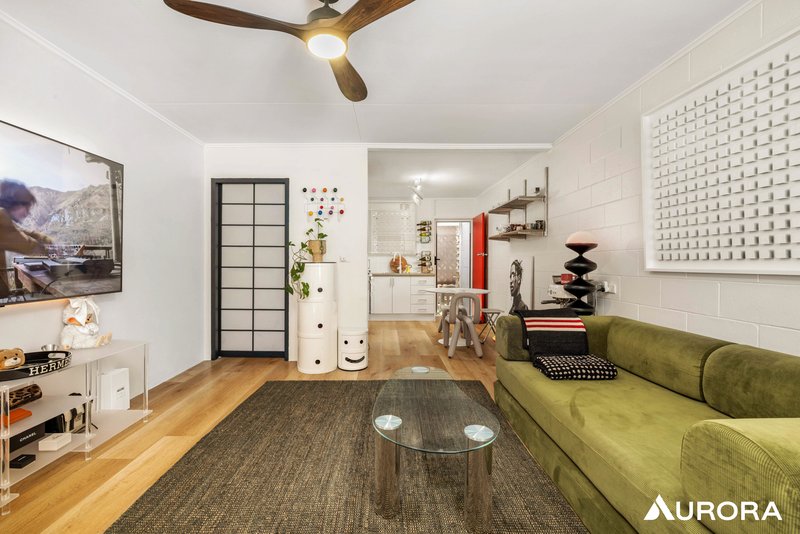 Photo - 2/57 Westerham Street, Taringa QLD 4068 - Image 1