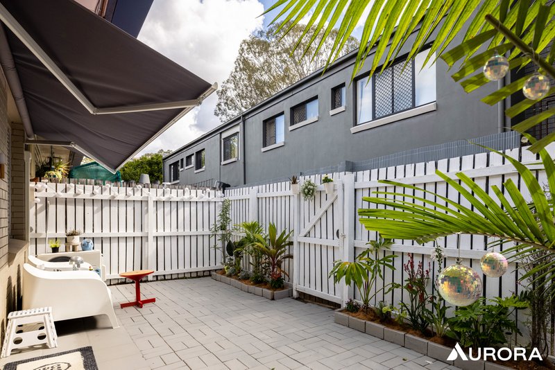 Photo - 2/57 Westerham Street, Taringa QLD 4068 - Image 14