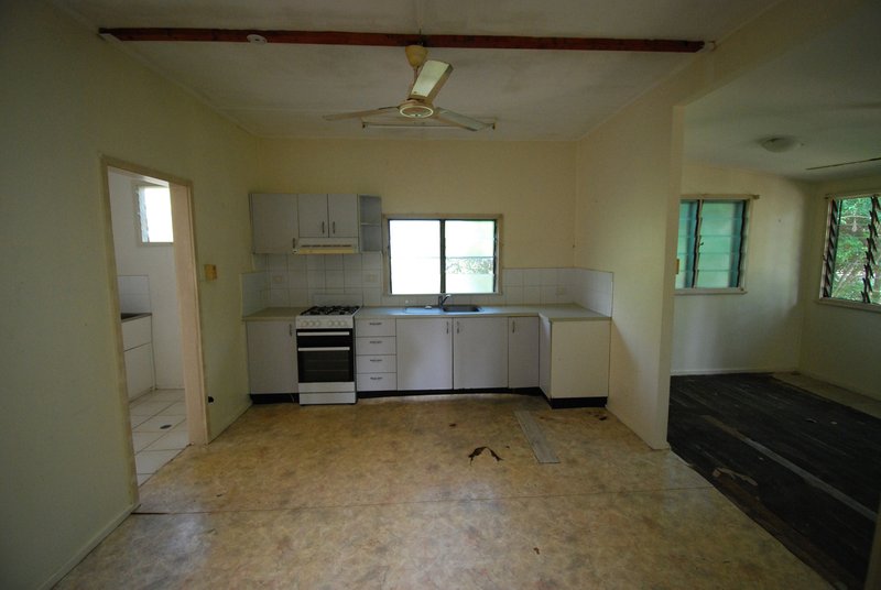 Photo - 2571 Shute Harbour Road, Jubilee Pocket QLD 4802 - Image 14