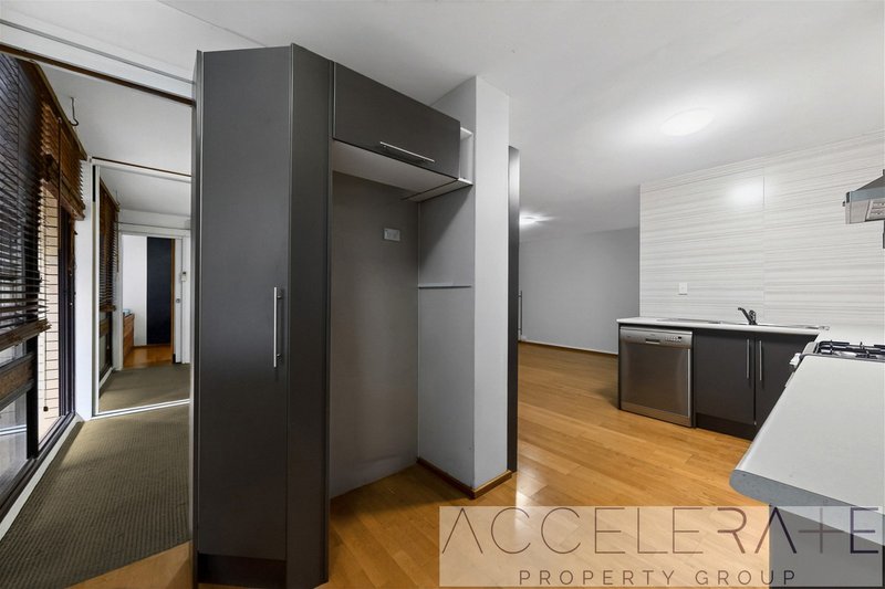 Photo - 2/574 Boundary Street, Spring Hill QLD 4000 - Image 7