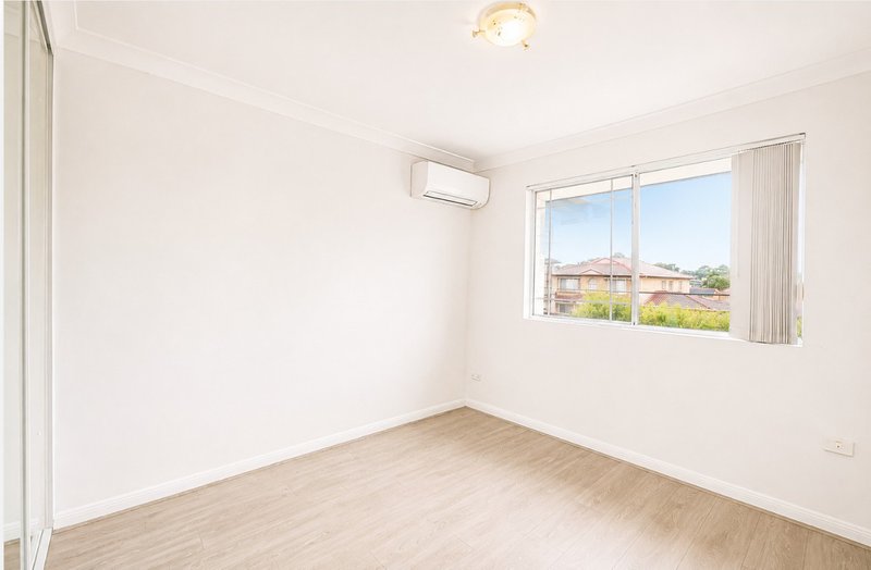 Photo - 2/57D Boronia Street, South Wentworthville NSW 2145 - Image 13