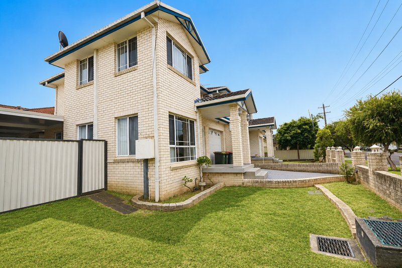Photo - 2/57D Boronia Street, South Wentworthville NSW 2145 - Image 17